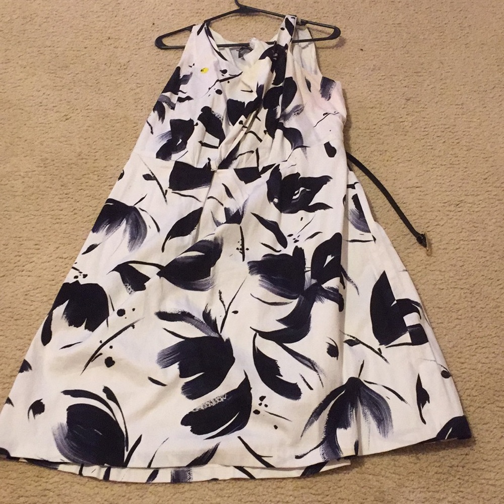 Black and white floral